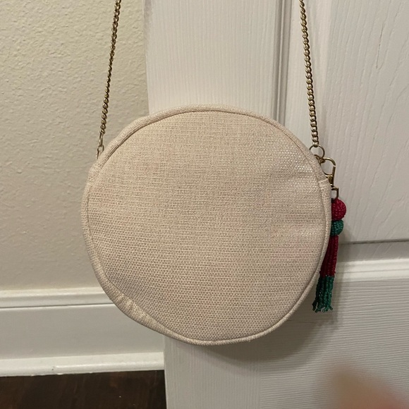 NWT- Circle Crossbody Seed Bead floral, butterfly and stripe bag purse - Picture 3 of 12